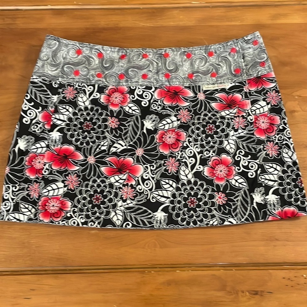 Sweet Spot Adjustable Skirt